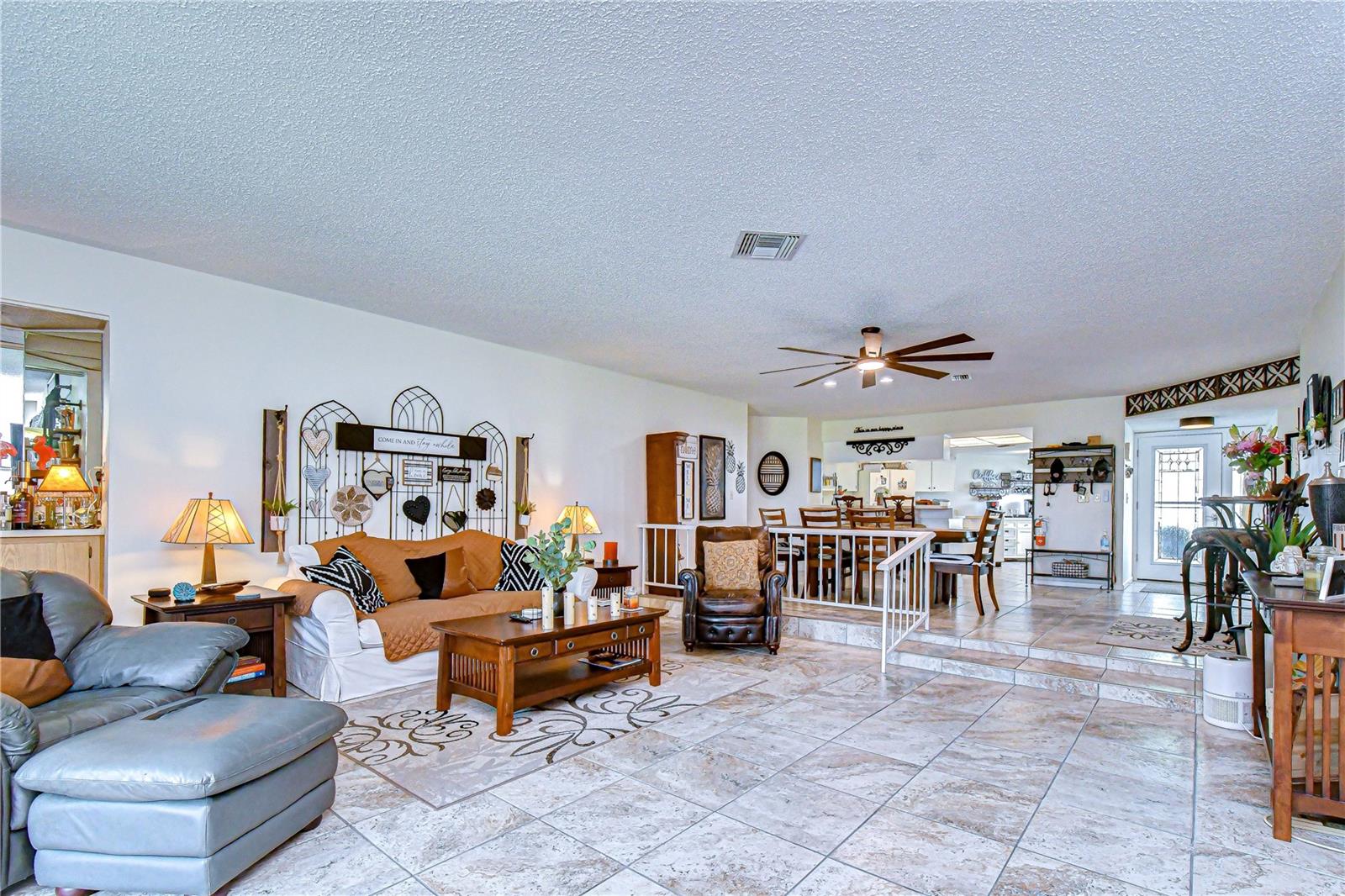 07 SPGS VILLAS CONDO - Residential