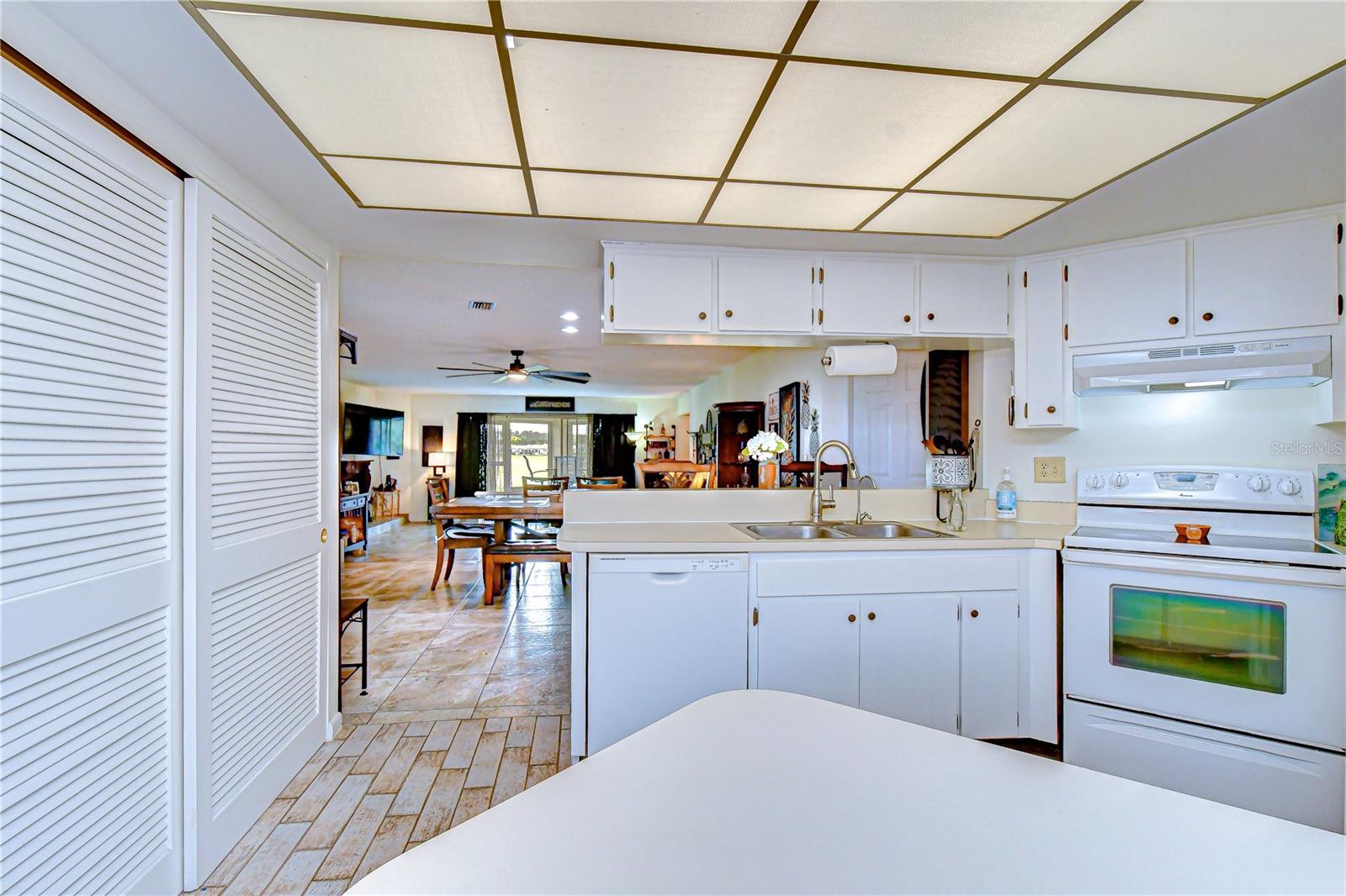 07 SPGS VILLAS CONDO - Residential