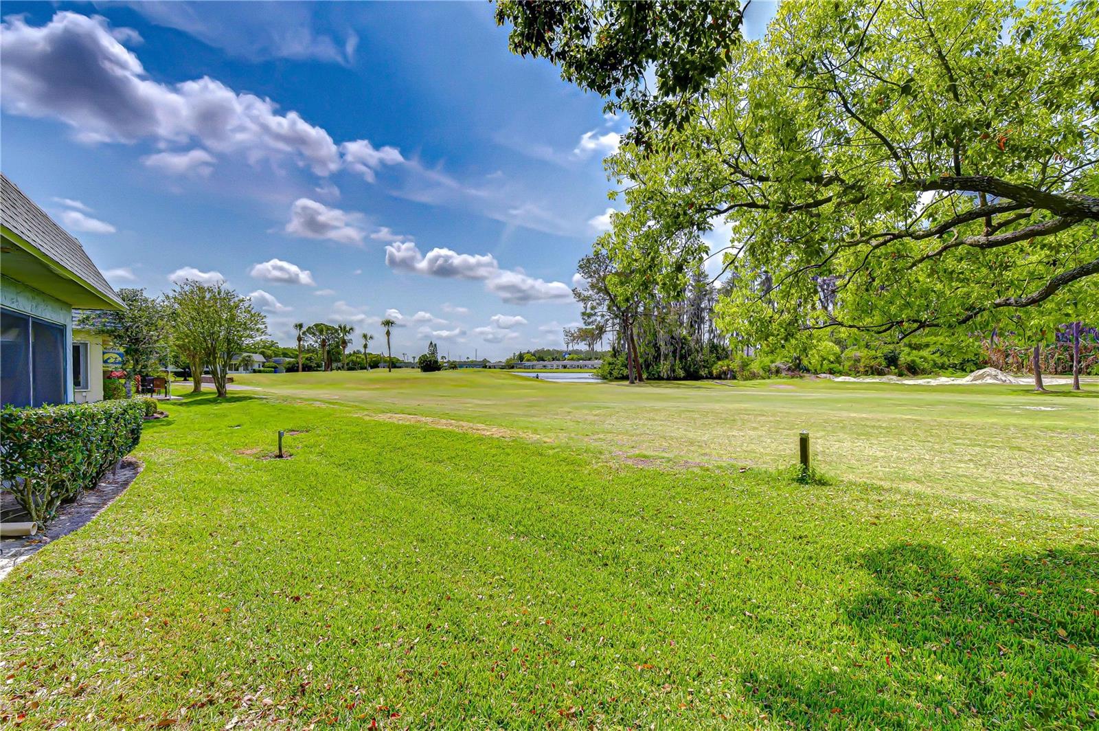 07 SPGS VILLAS CONDO - Residential