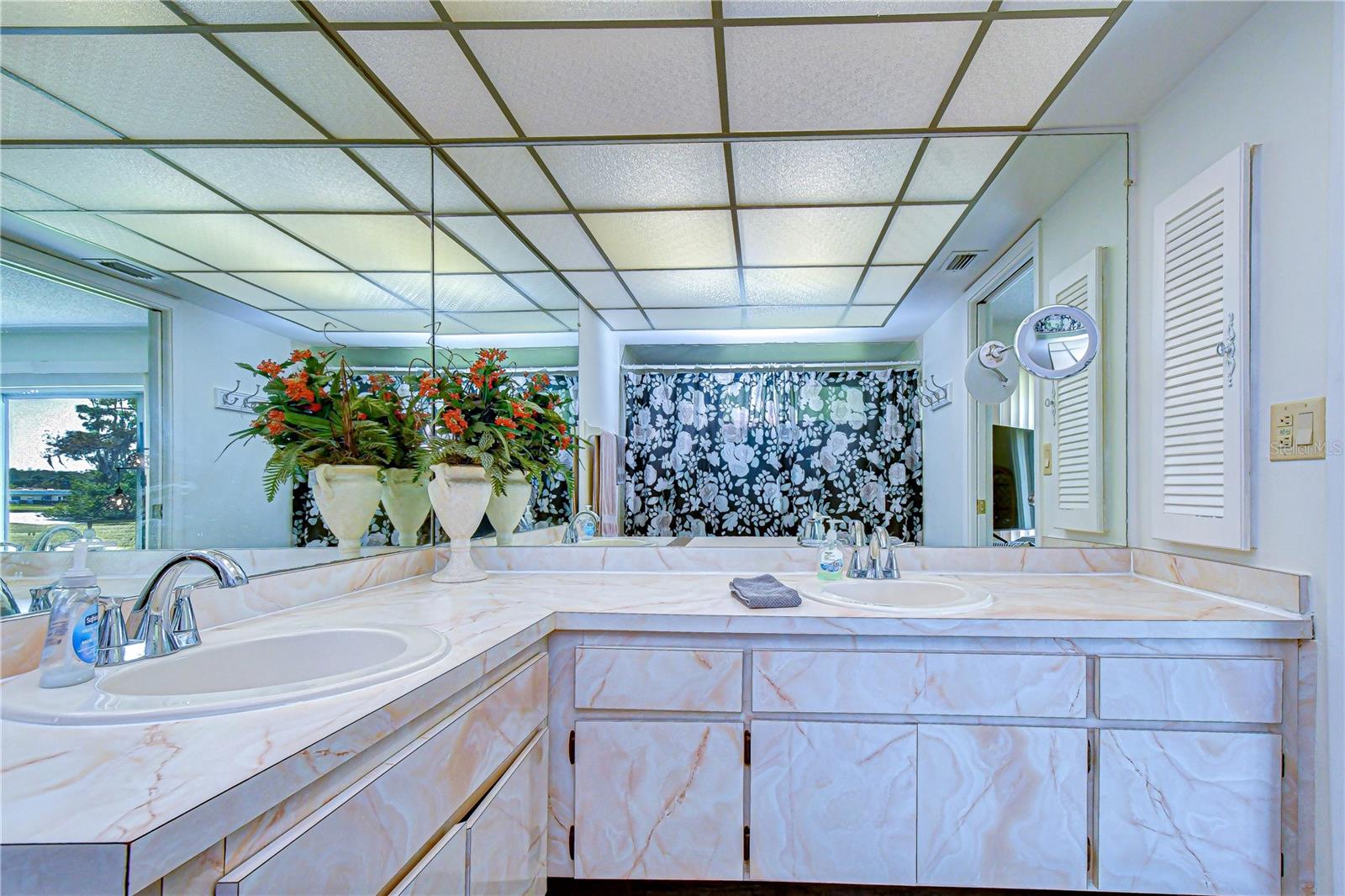 07 SPGS VILLAS CONDO - Residential