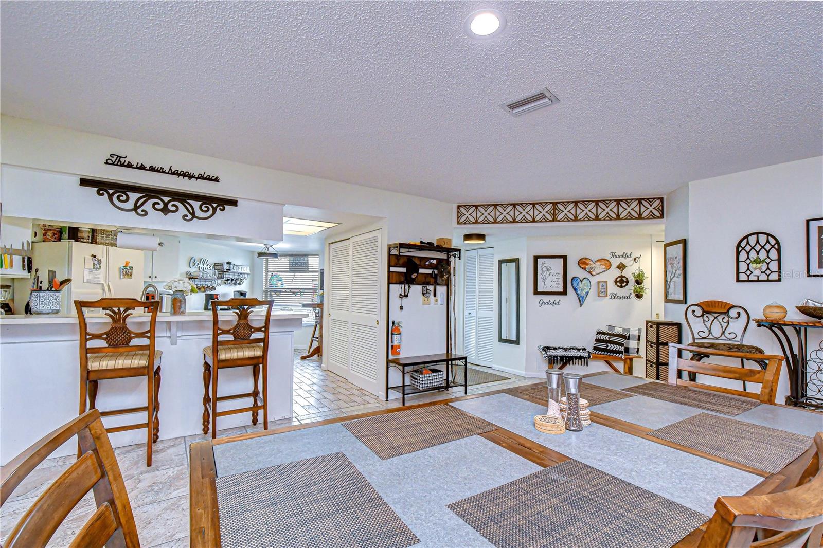 07 SPGS VILLAS CONDO - Residential