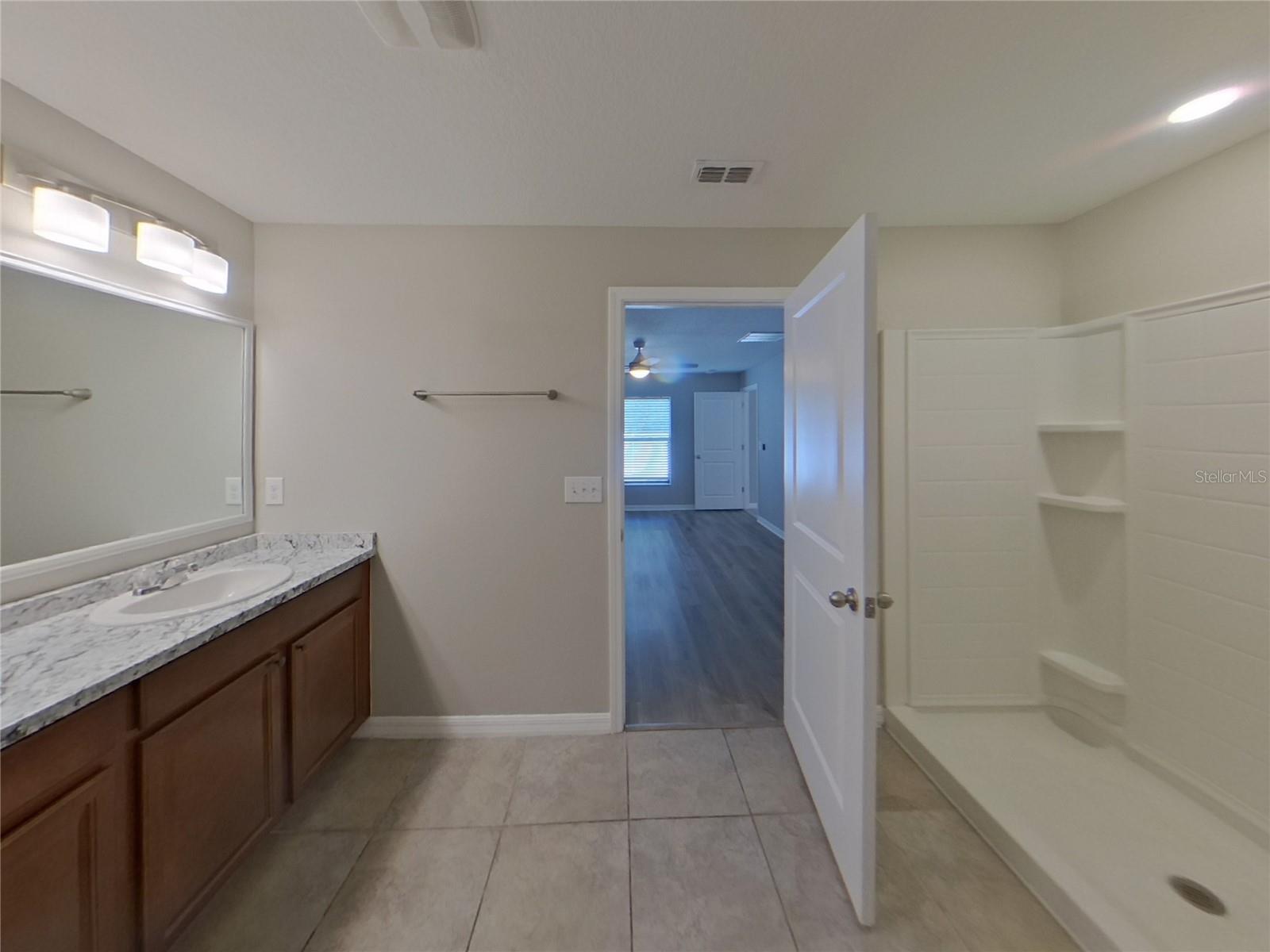 AYERSWORTH GLEN PH 3C - Residential Lease