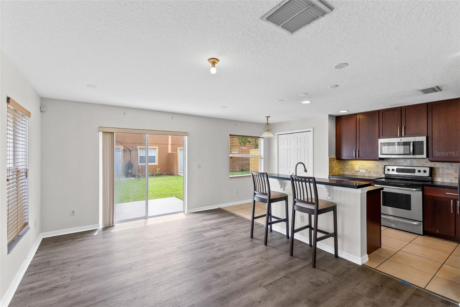 4231 TRIDENT POINT