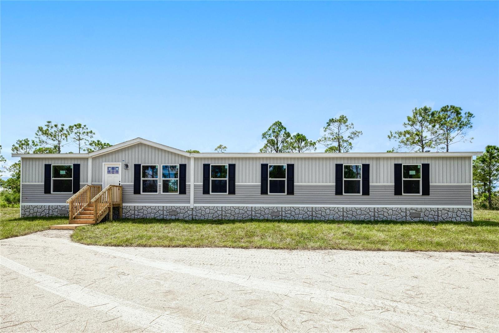 ACREAGE - Residential