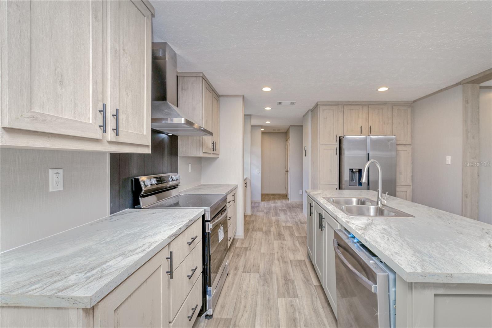 ACREAGE - Residential