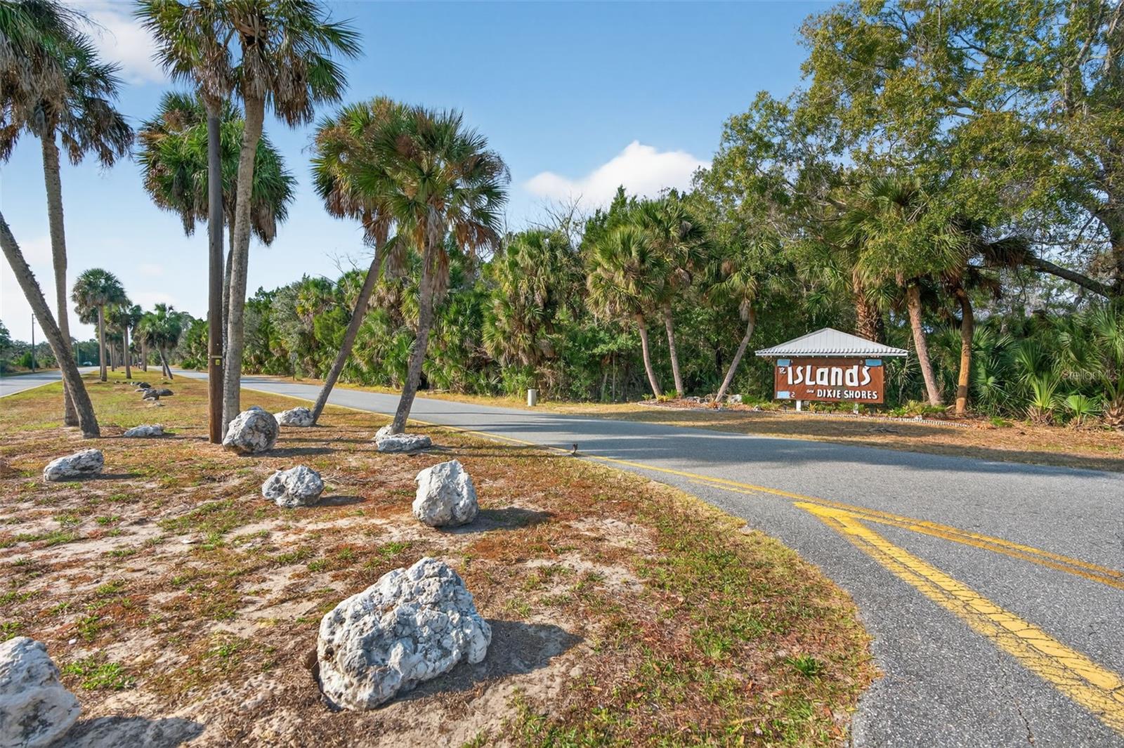 THE BAY VILLAS - Residential