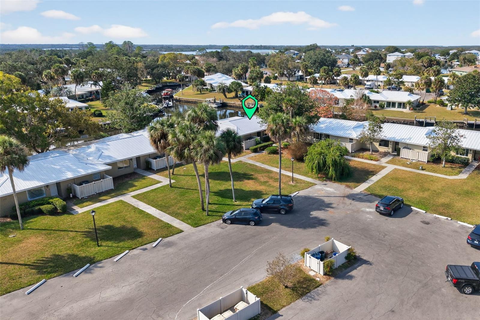 THE BAY VILLAS - Residential