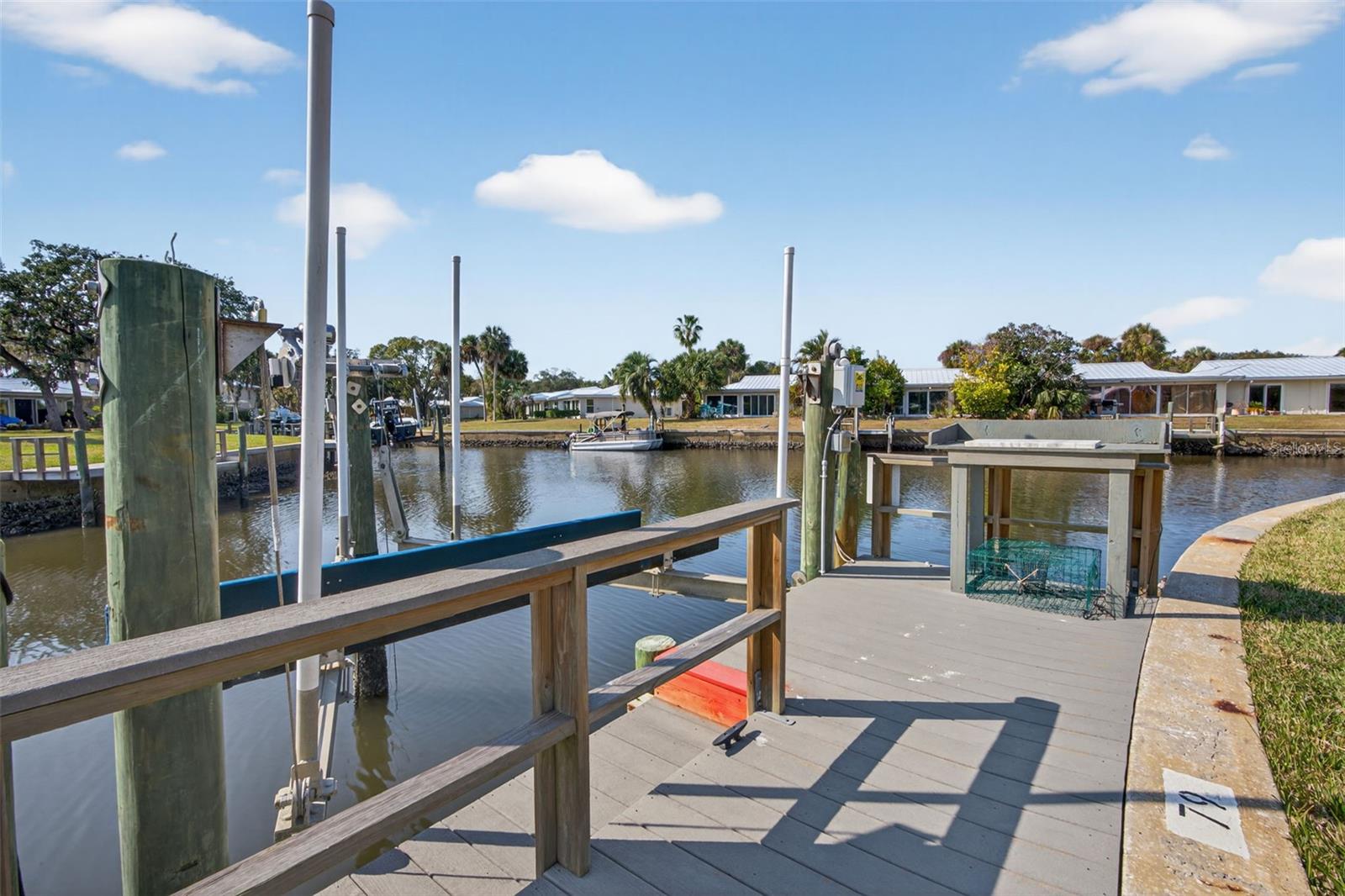 THE BAY VILLAS - Residential