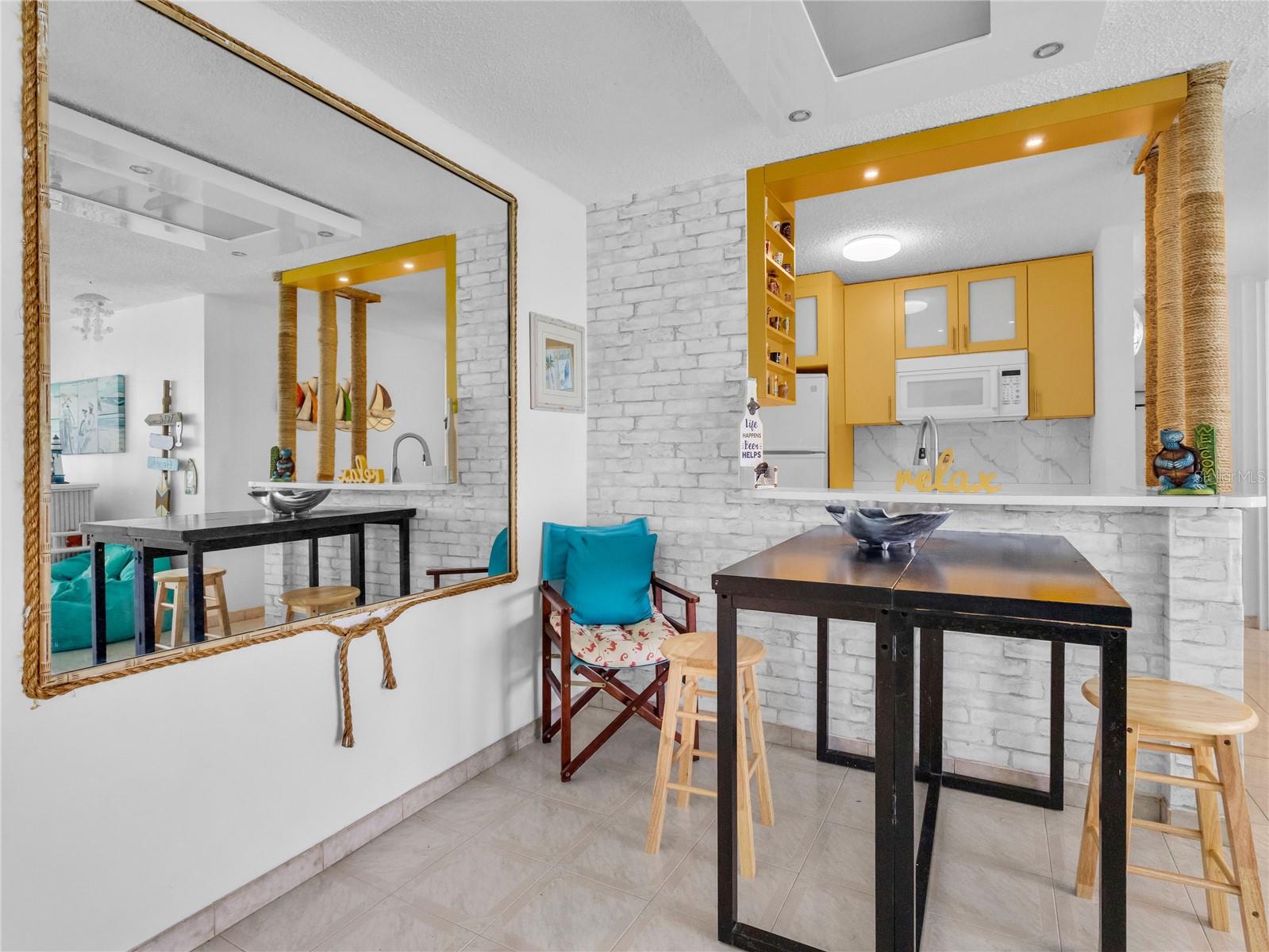 SANDY HILLS - Residential