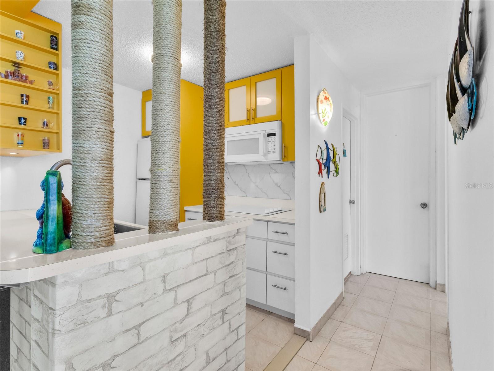 SANDY HILLS - Residential