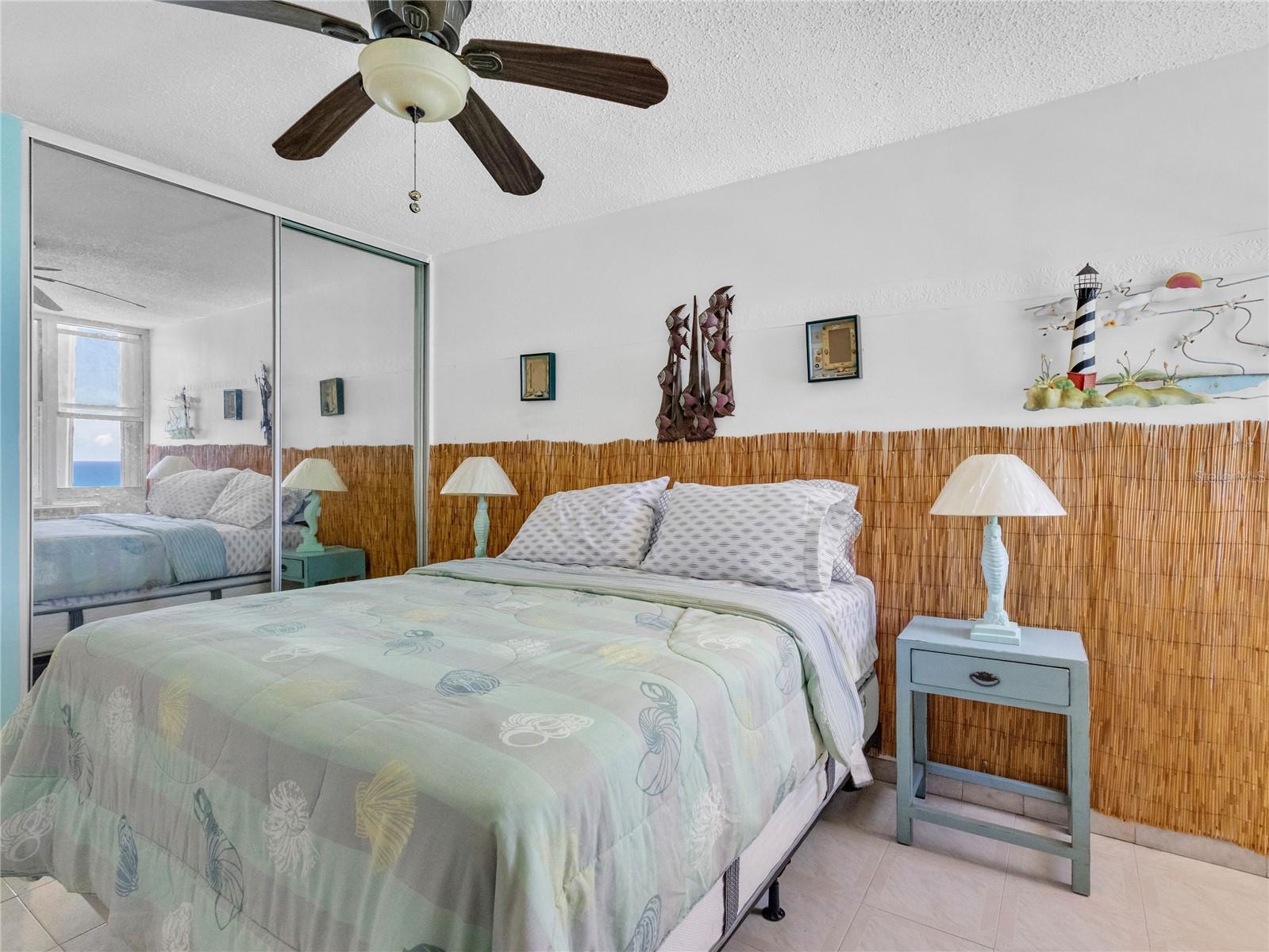 SANDY HILLS - Residential
