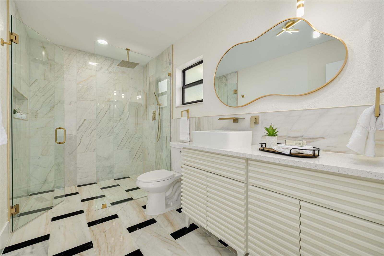 GREENBROOK ESTATES - Residential