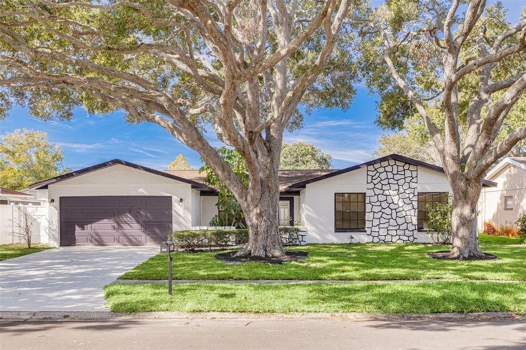 Photo of 2034 58th Way N, Clearwater, FL 33760 (MLS # TB8467079)