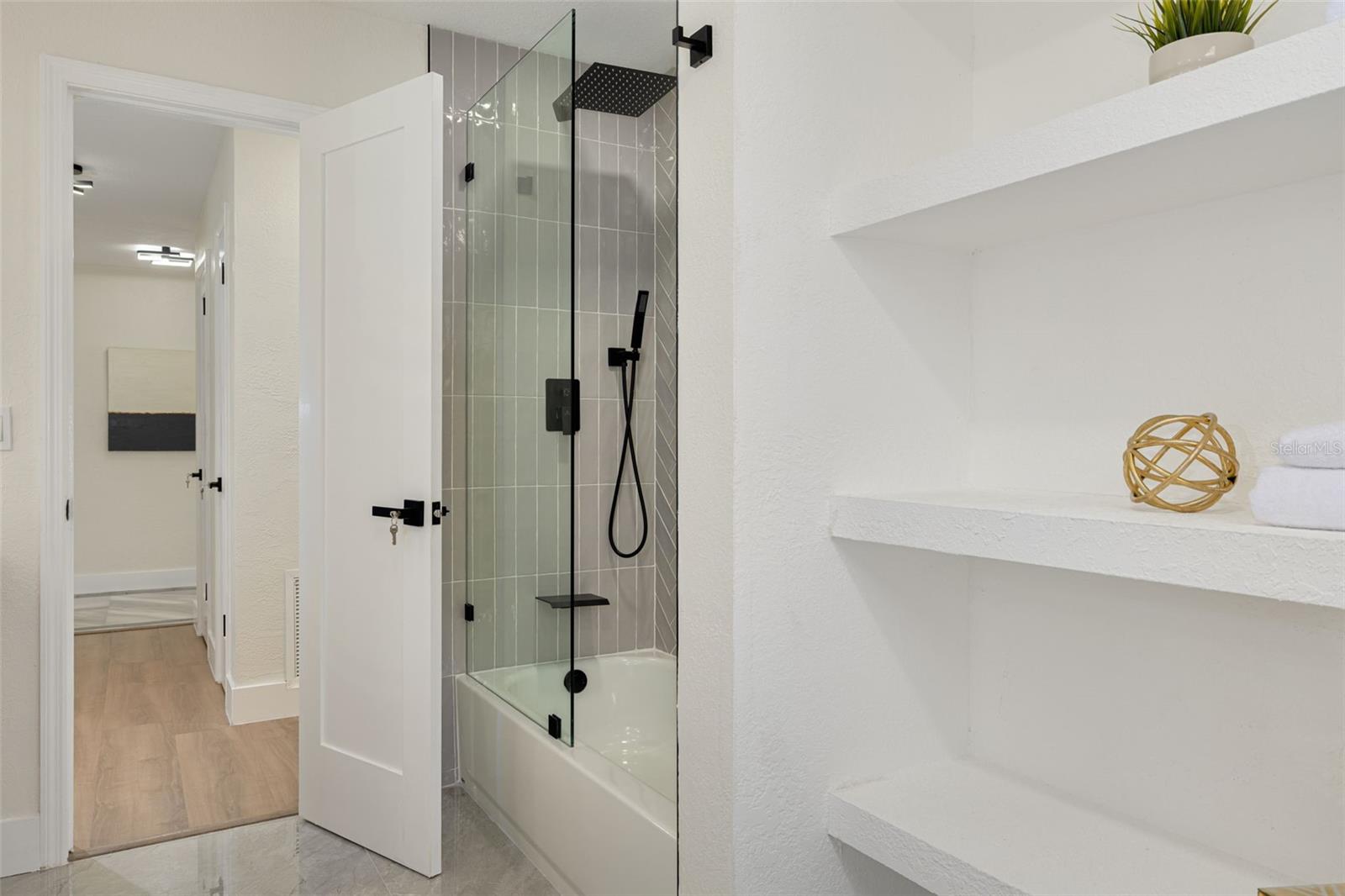 GREENBROOK ESTATES - Residential