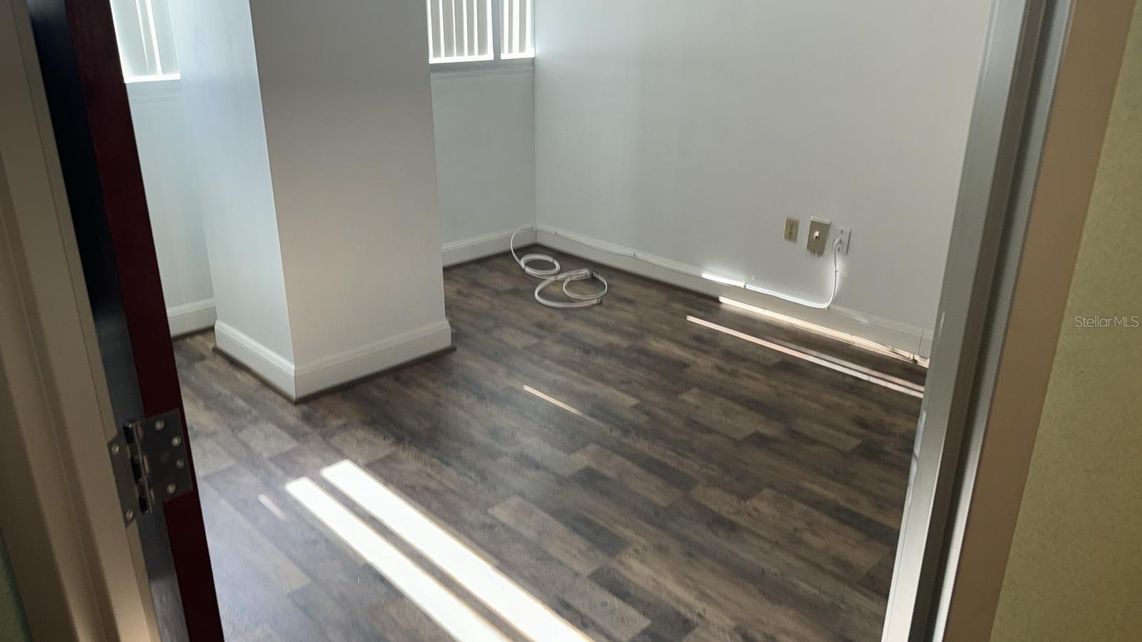 SPRING LAKE VIEW CONDO - Commercial Lease