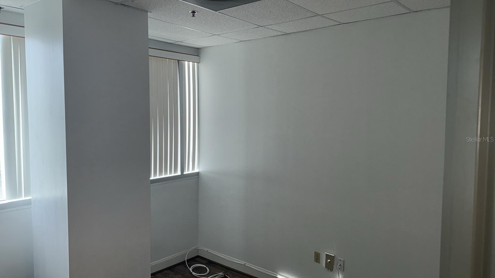 SPRING LAKE VIEW CONDO - Commercial Lease