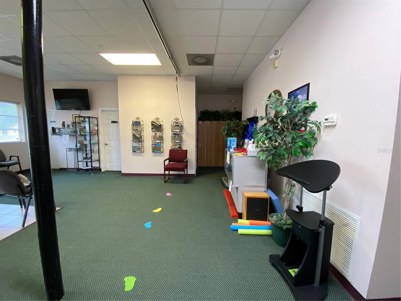 FROSTPROOF IN US - Commercial Sale