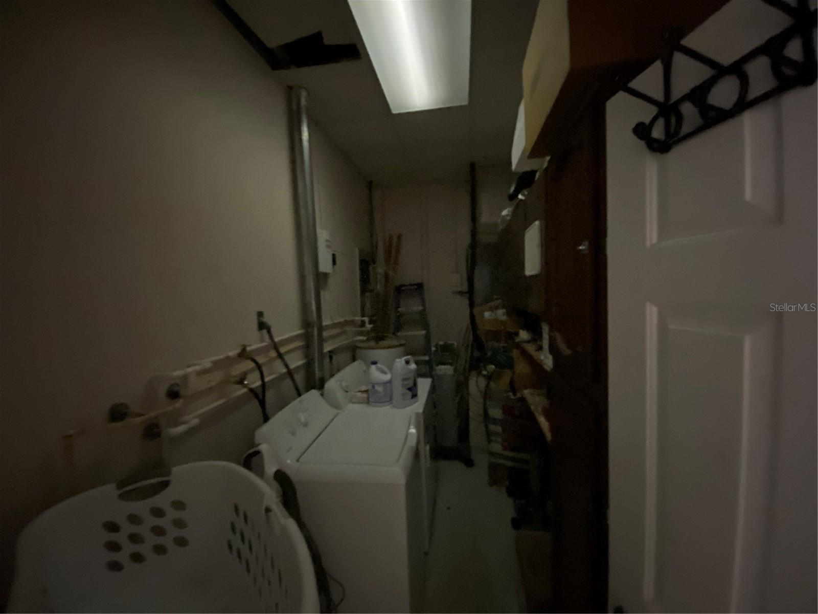 FROSTPROOF IN US - Commercial Sale