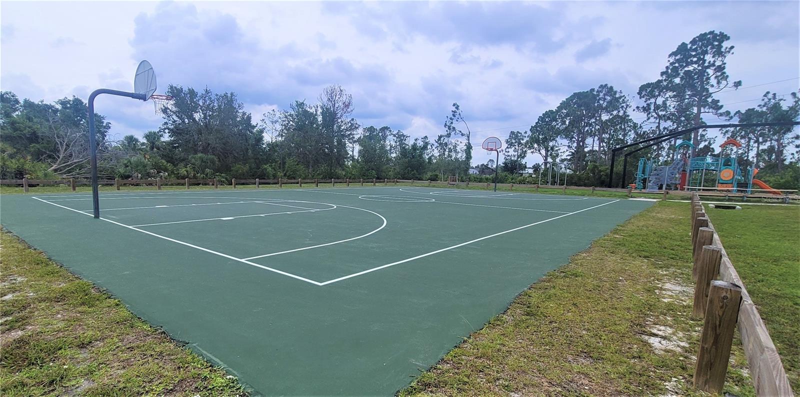 PUNTA GORDA ISLES SEC 20 - Residential