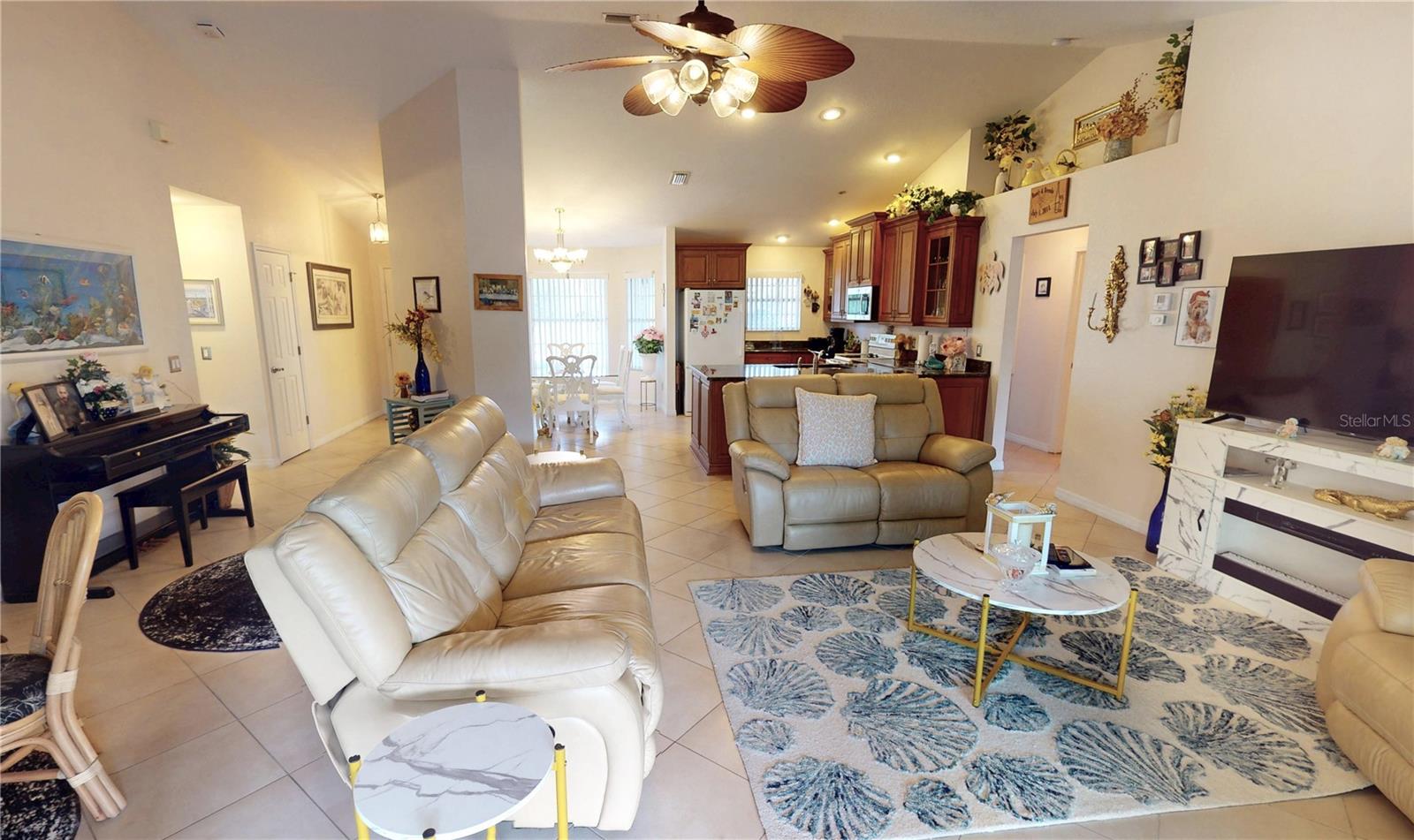 PUNTA GORDA ISLES SEC 20 - Residential