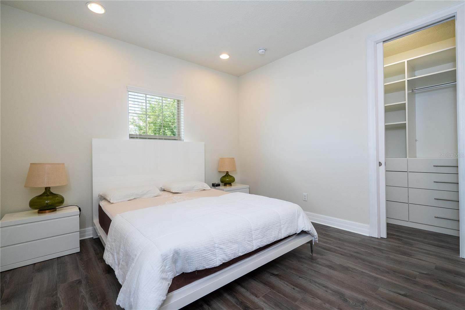 RUBY LAKE - Residential