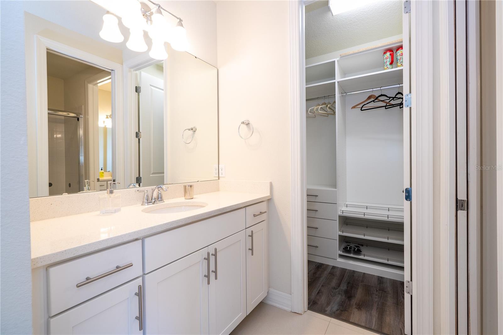 RUBY LAKE - Residential