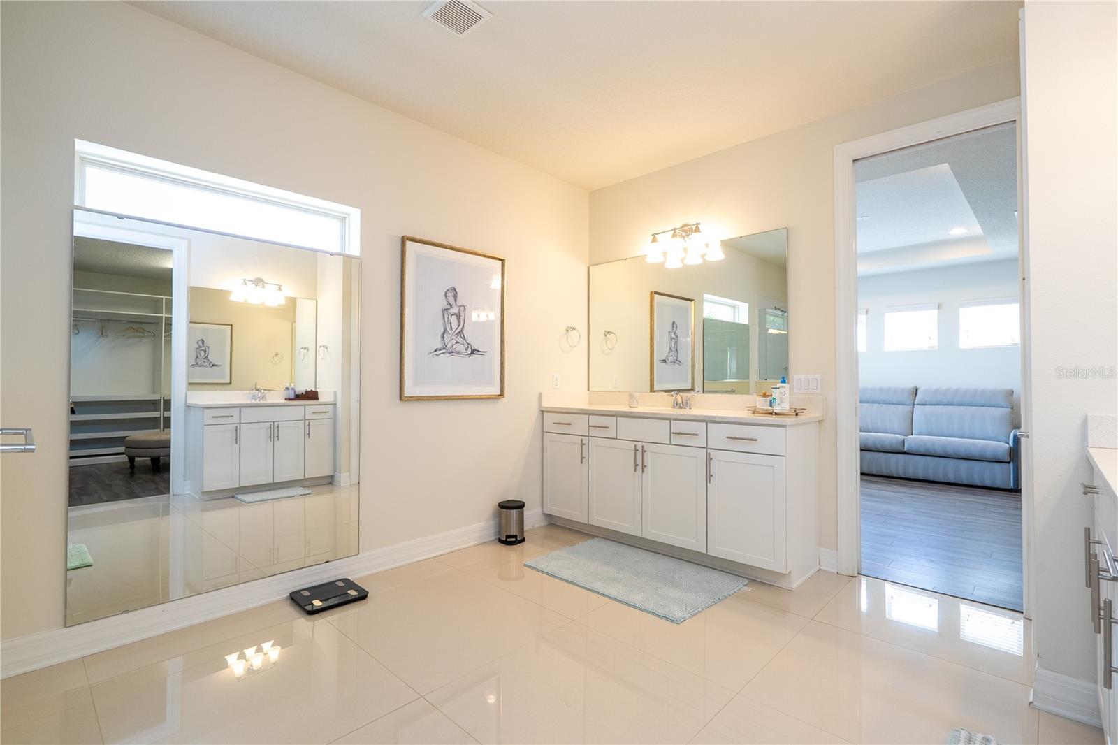 RUBY LAKE - Residential