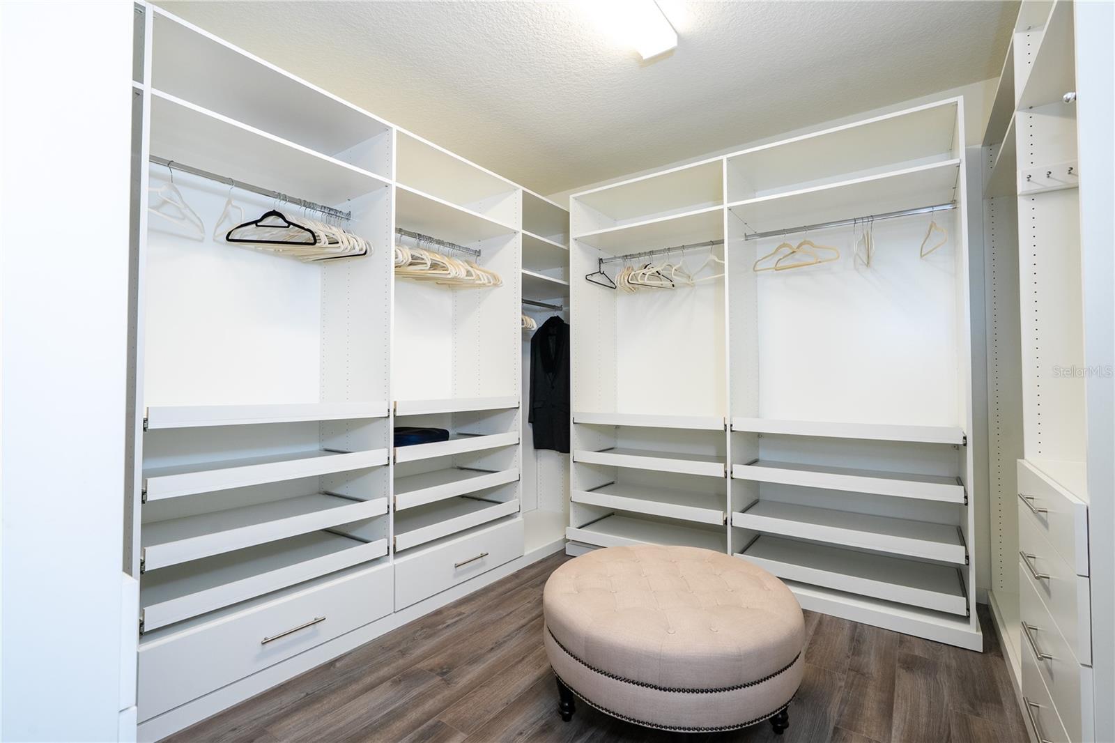 RUBY LAKE - Residential