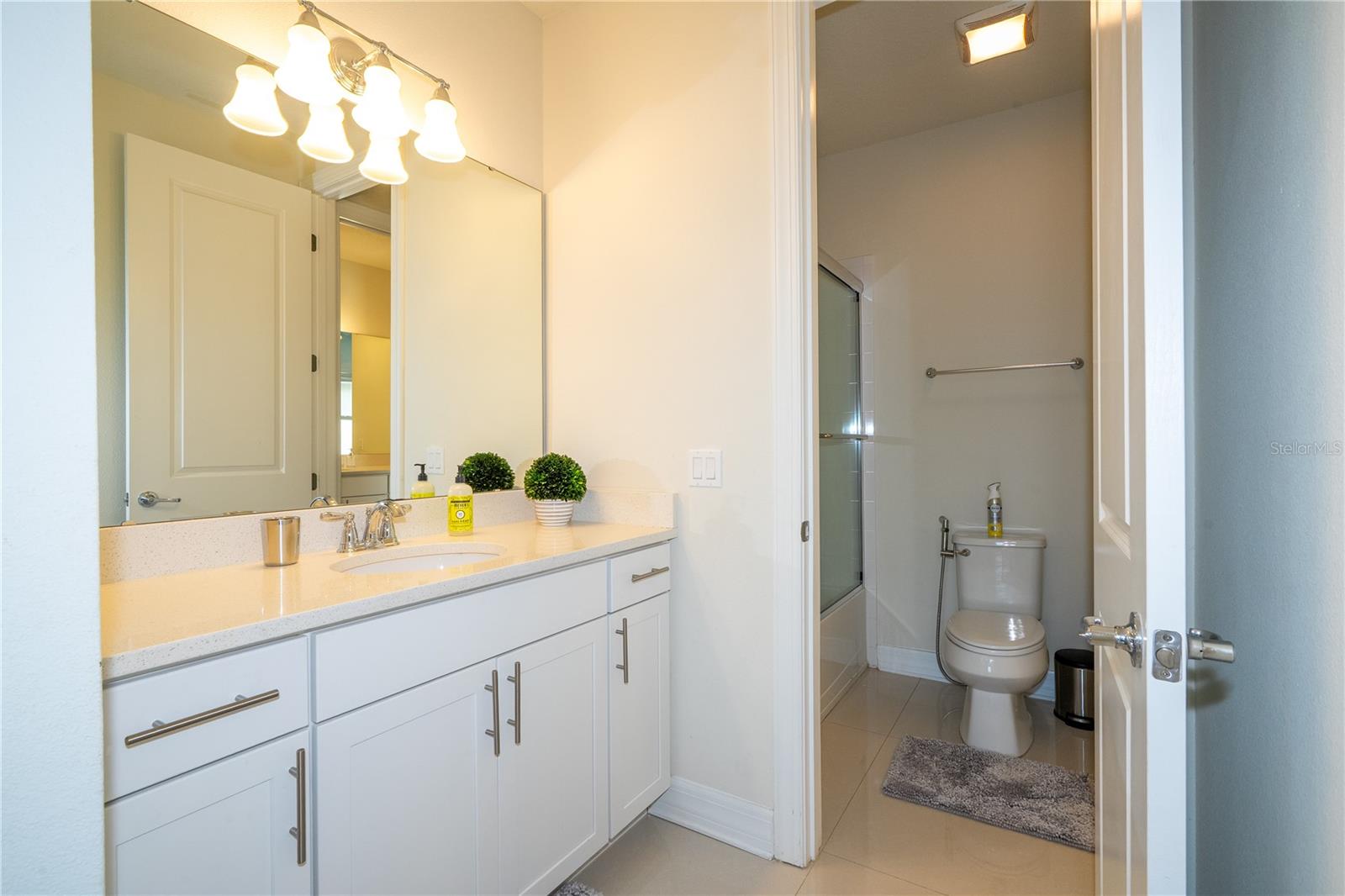 RUBY LAKE - Residential