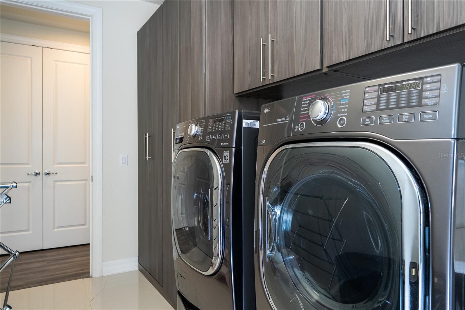 RUBY LAKE - Residential