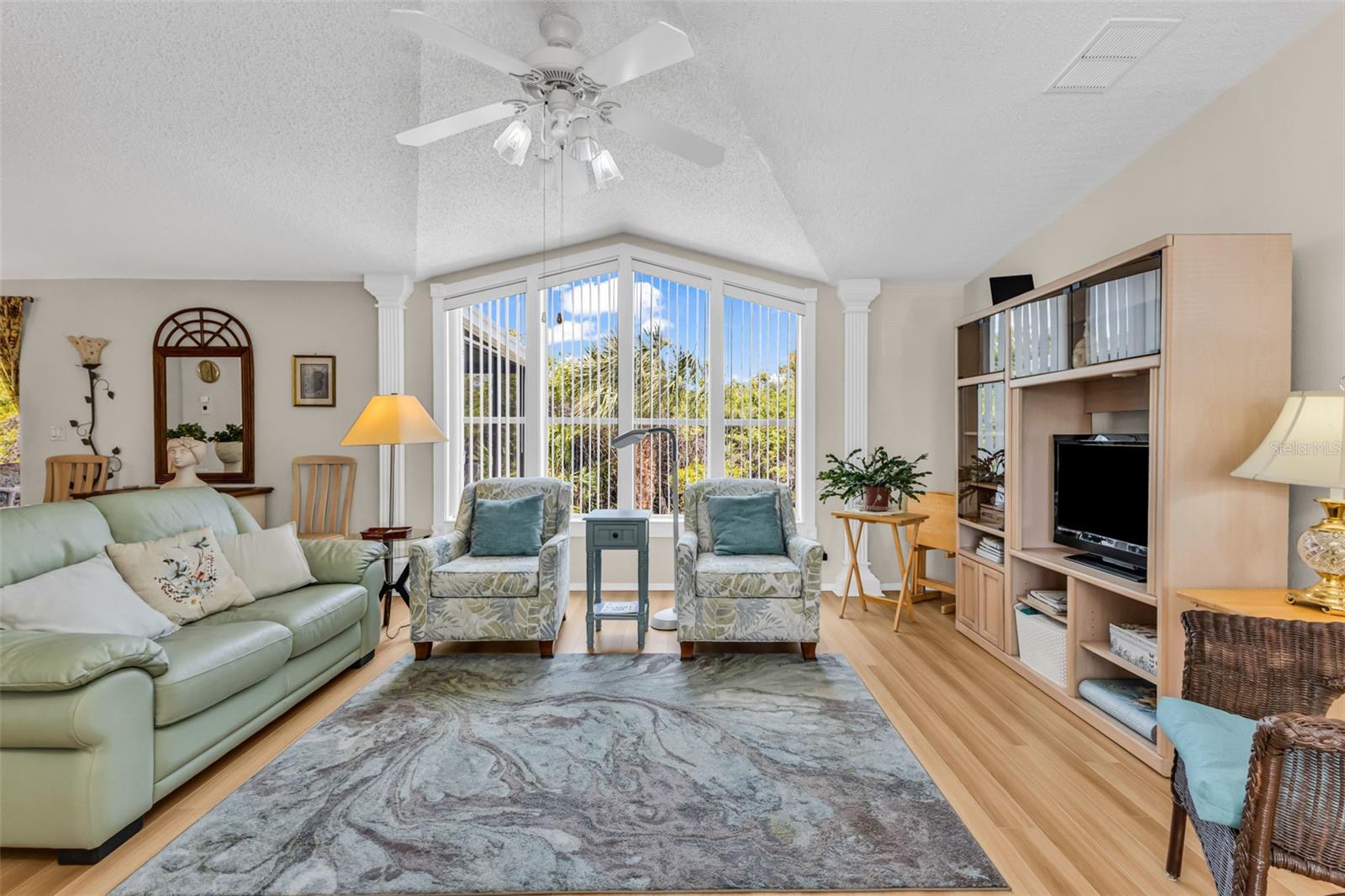 5601 DUNCAN ROAD 48