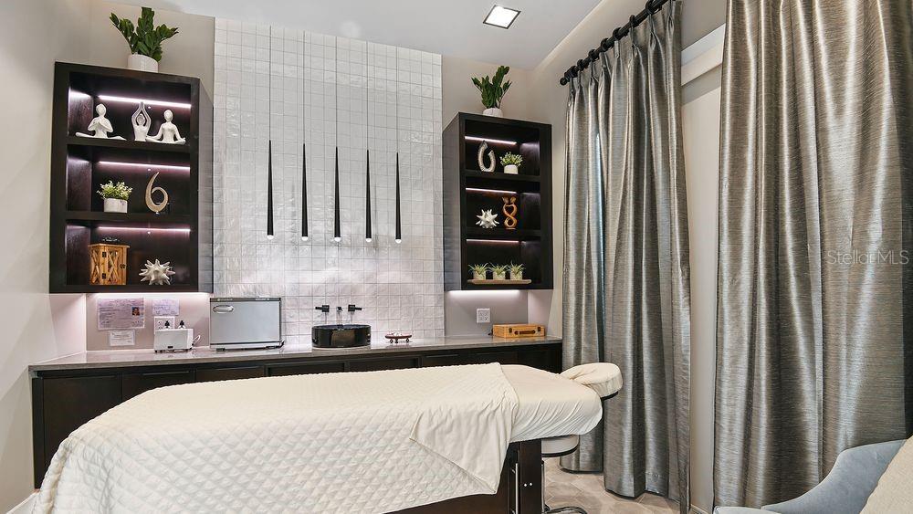 ESPLANADE AT MCKINNON GROVES - Residential