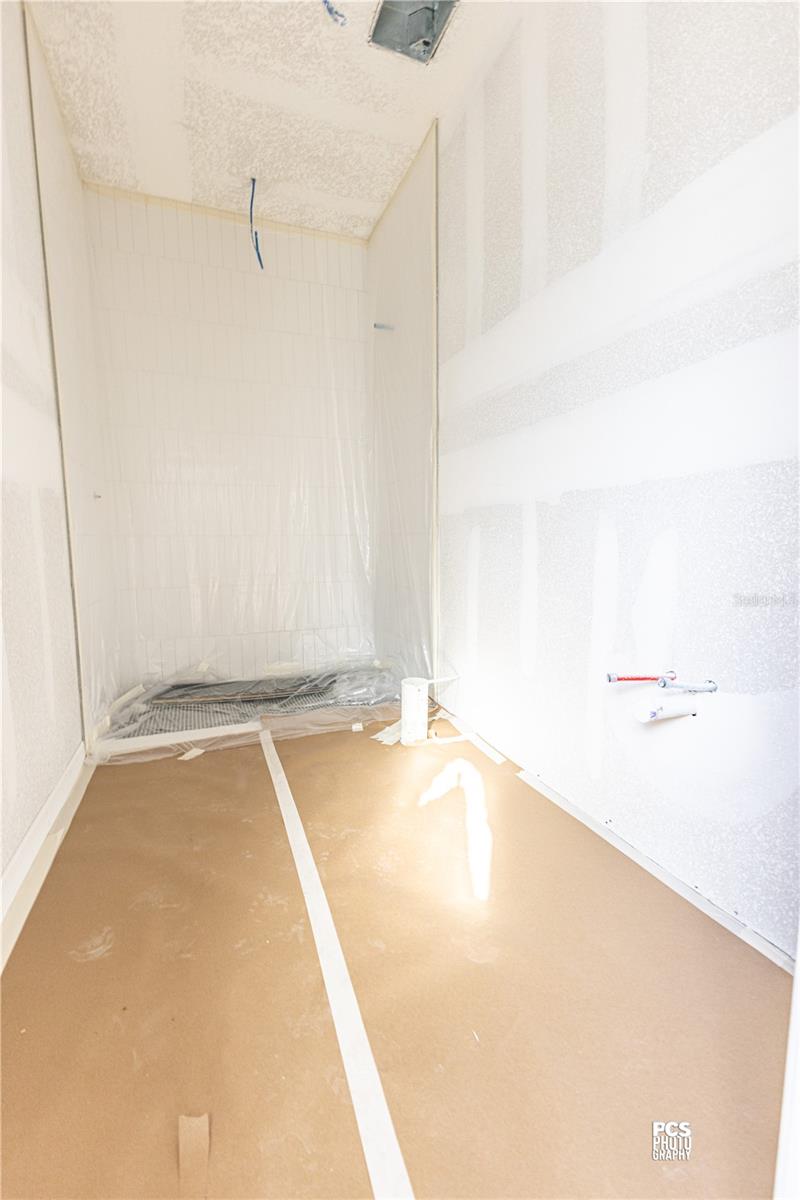 INDIAN ESTATES - Residential