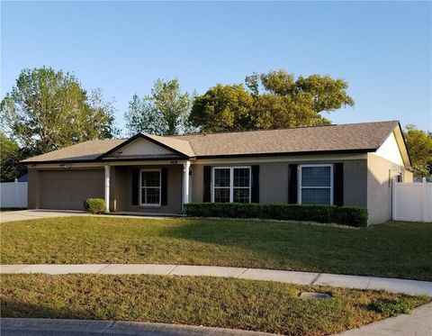 Photo of 8620 Crossbay Drive, Orlando, FL 32829 (MLS # O6343366)