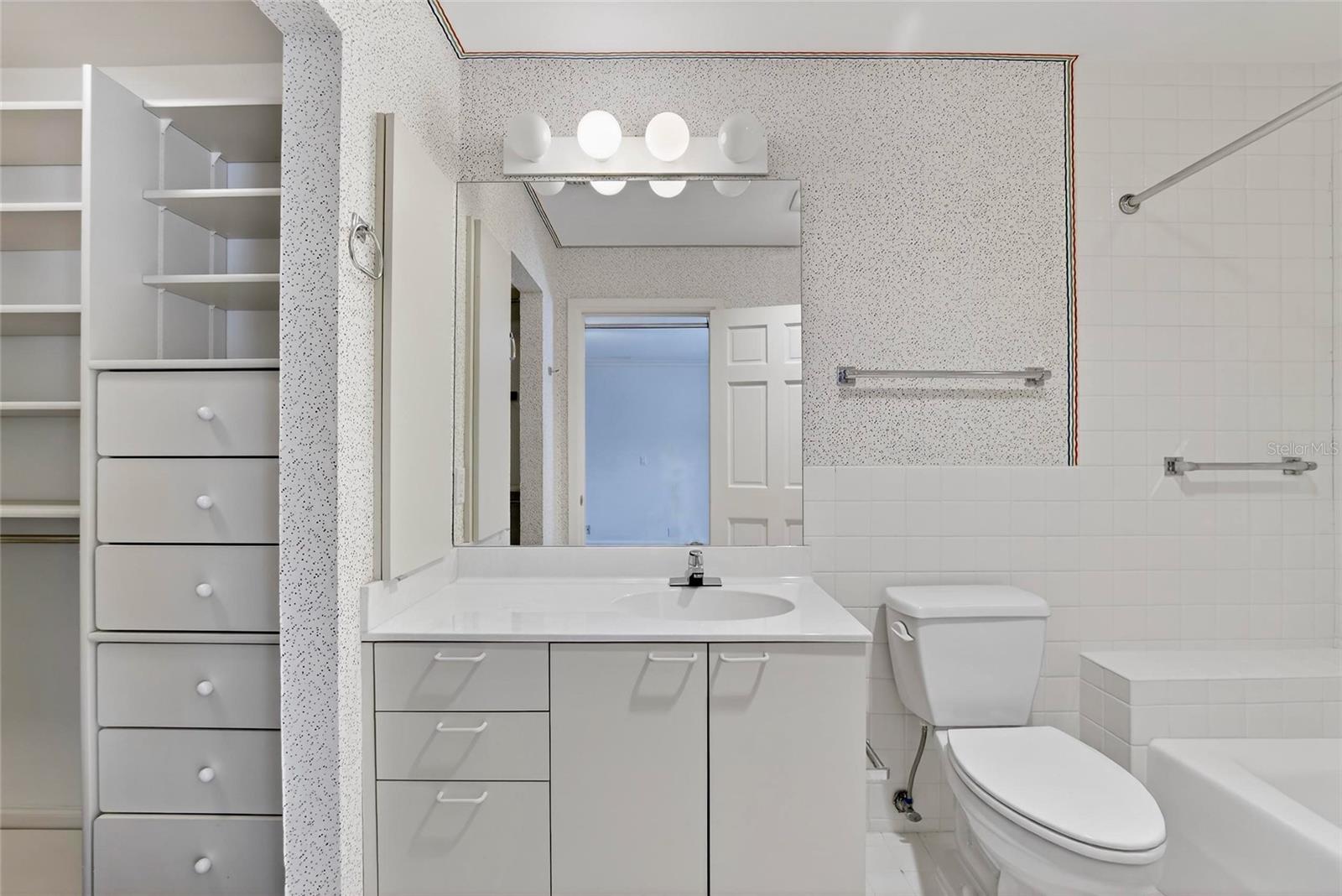 AVILA UNIT 9 - Residential