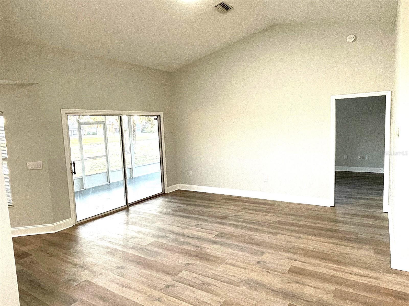 MOORINGS AT POINT O WOODS PH 02 - Residential Lease