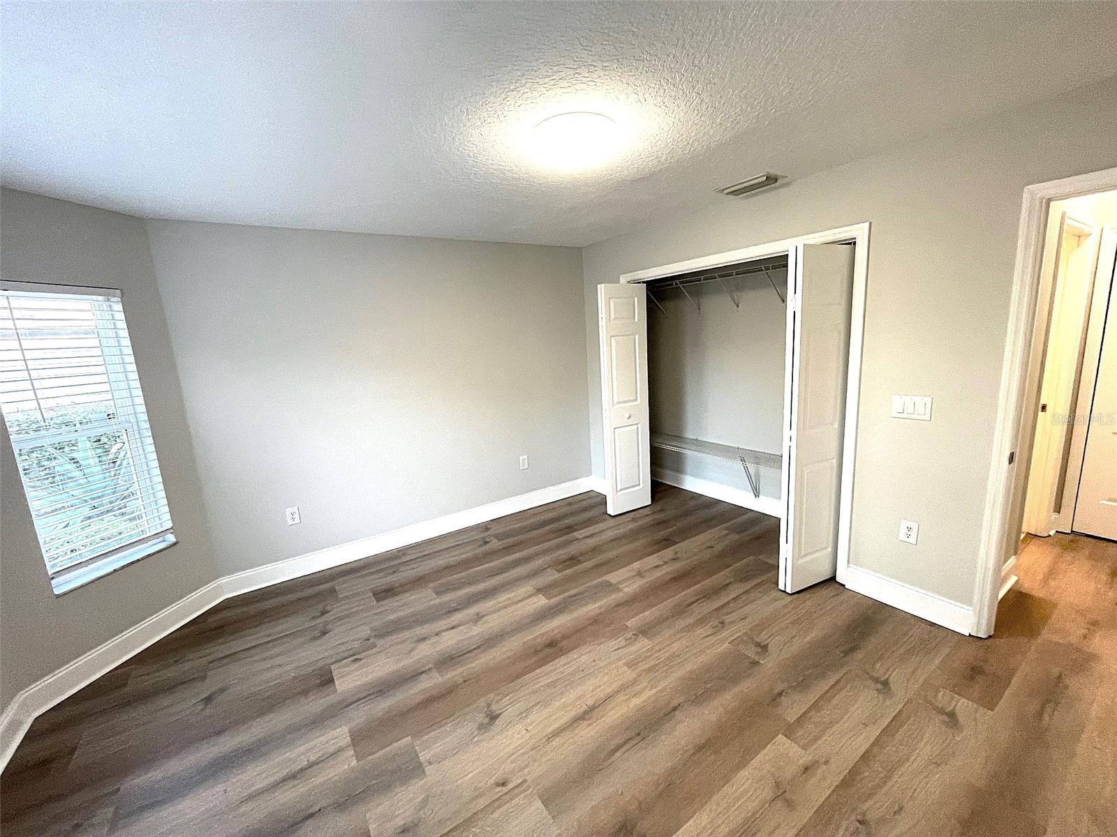 MOORINGS AT POINT O WOODS PH 02 - Residential Lease