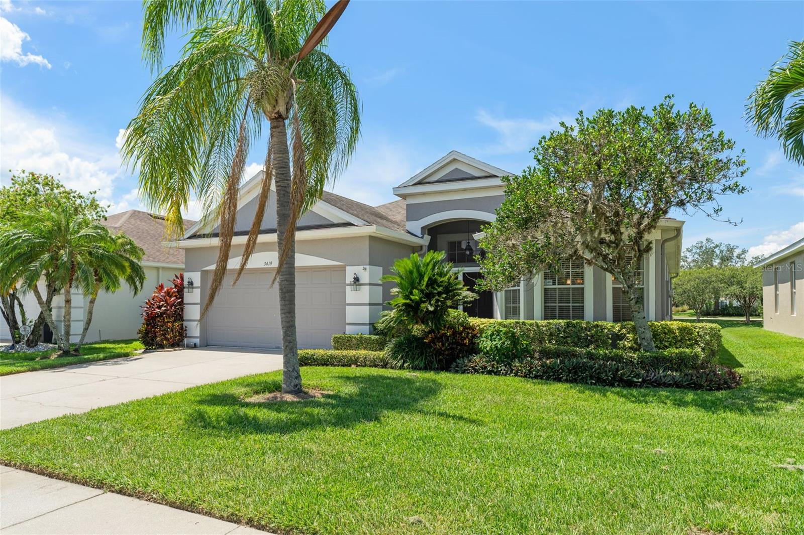 3419 FERNWOOD DRIVE