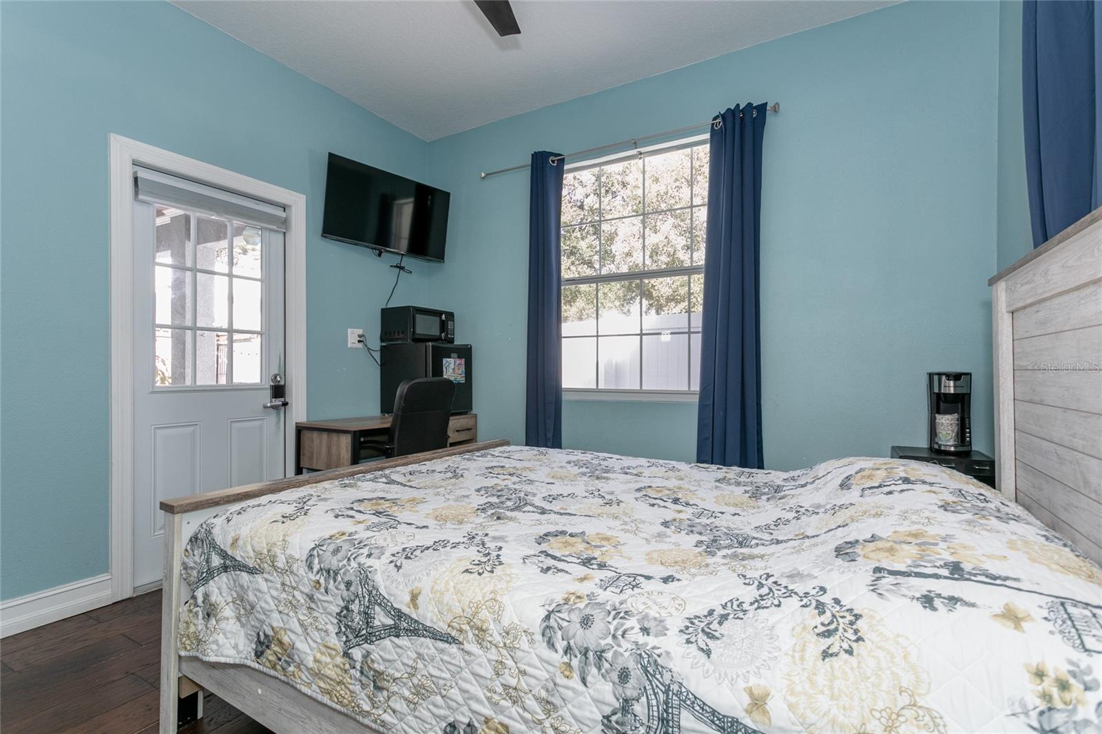 OAKLAND HILLS - Residential