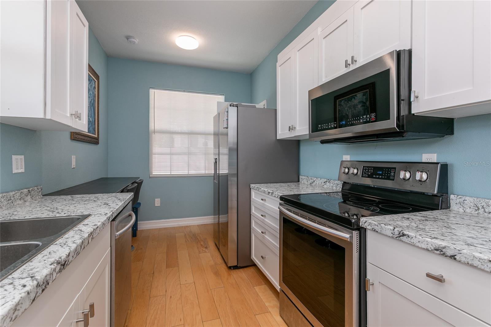 OAKLAND HILLS - Residential