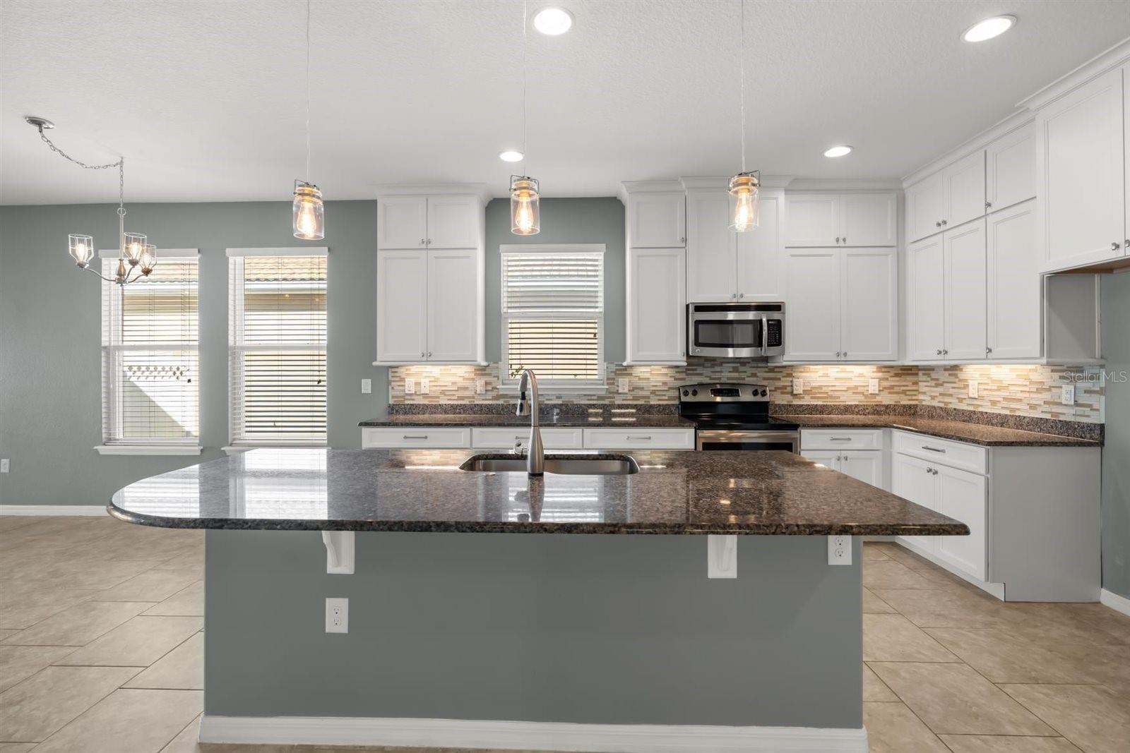 VENETIAN BAY PH 1B UNIT 02 - Residential