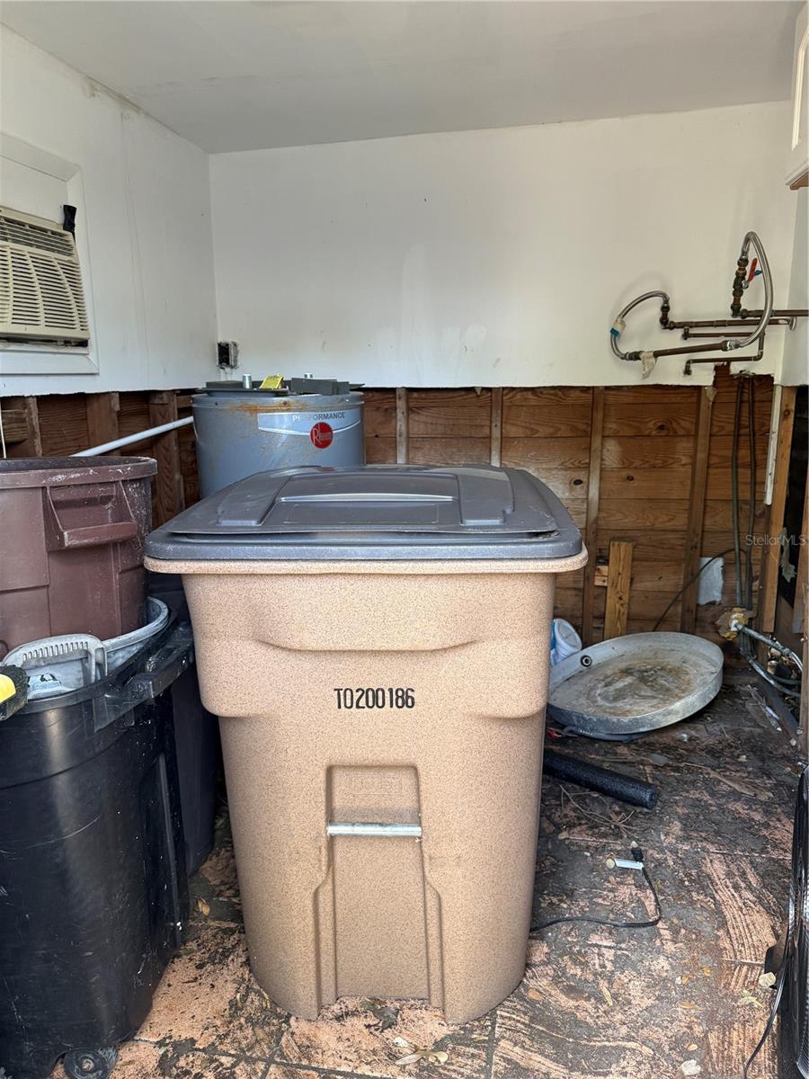 420 W OLYMPIA AVENUE