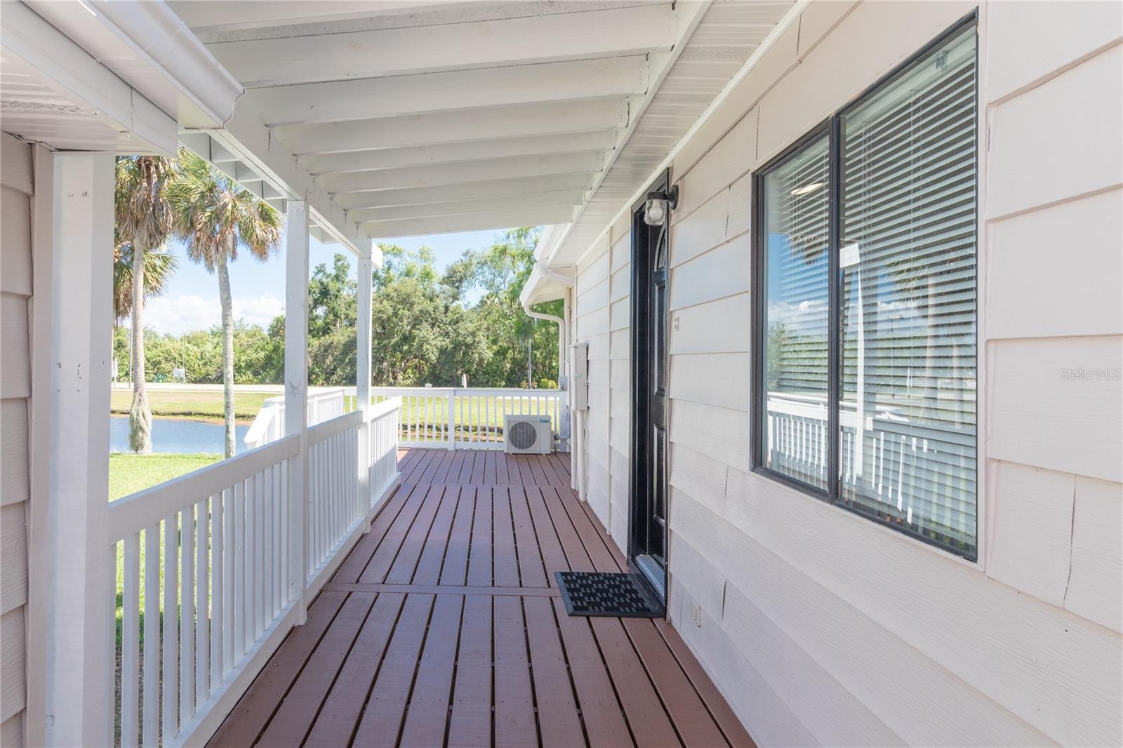 3 MEADOW CIRCLE