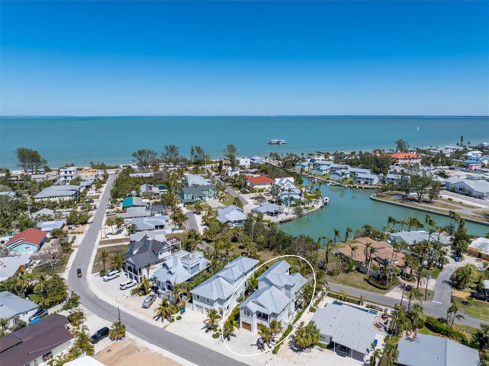 LAKE LA VISTA - Residential