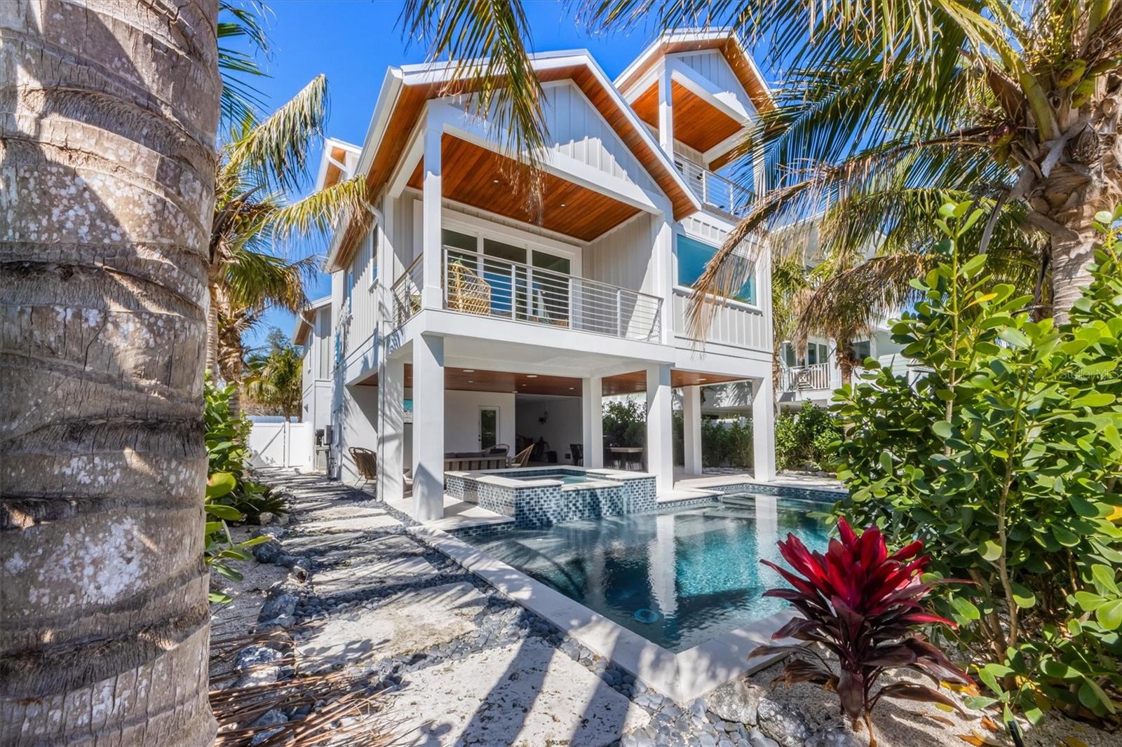 LAKE LA VISTA - Residential