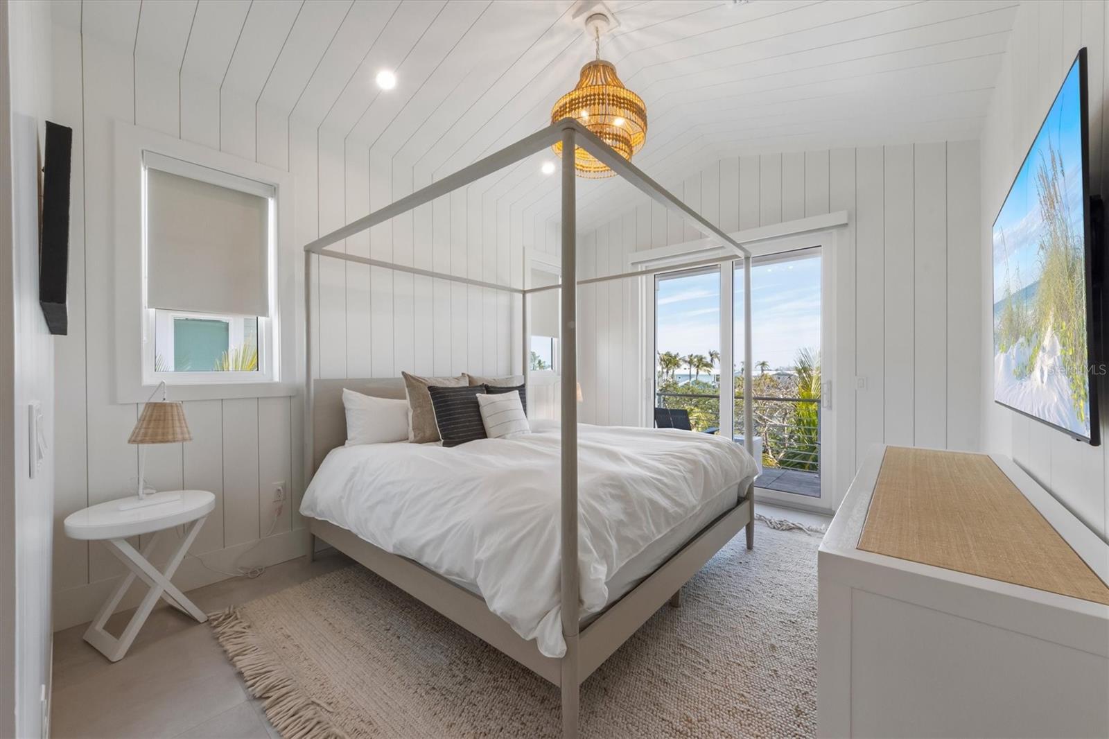 LAKE LA VISTA - Residential