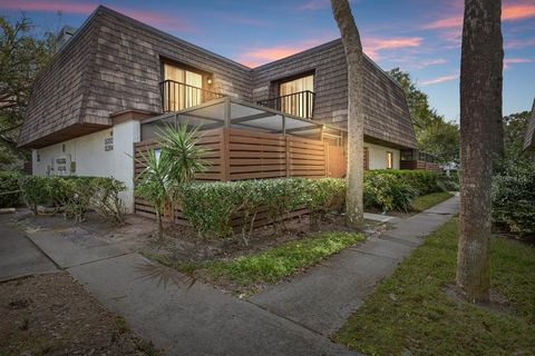 15202 W POND WOODS DRIVE TAMPA FL 33618