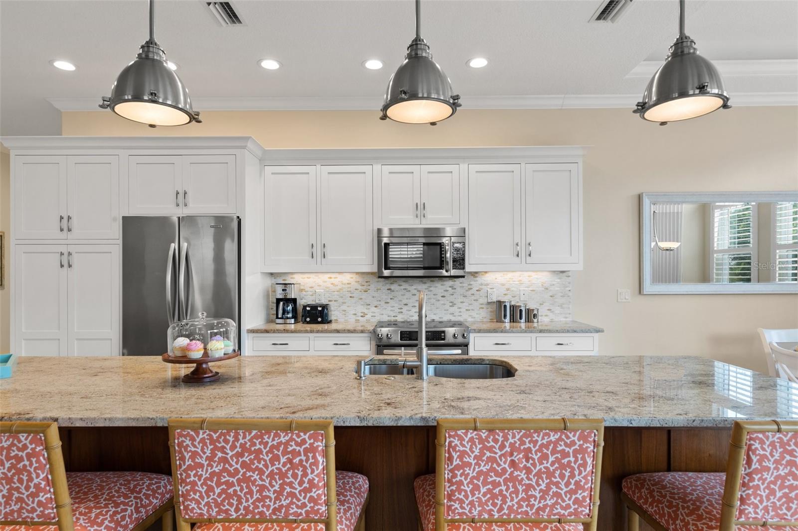 SIESTA/ROCKS - Residential Income