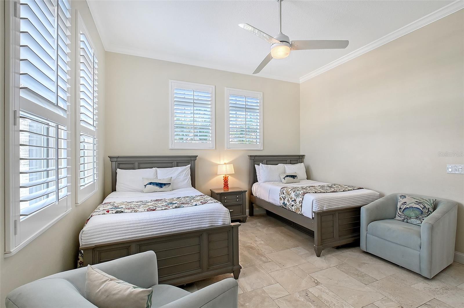 SIESTA/ROCKS - Residential Income