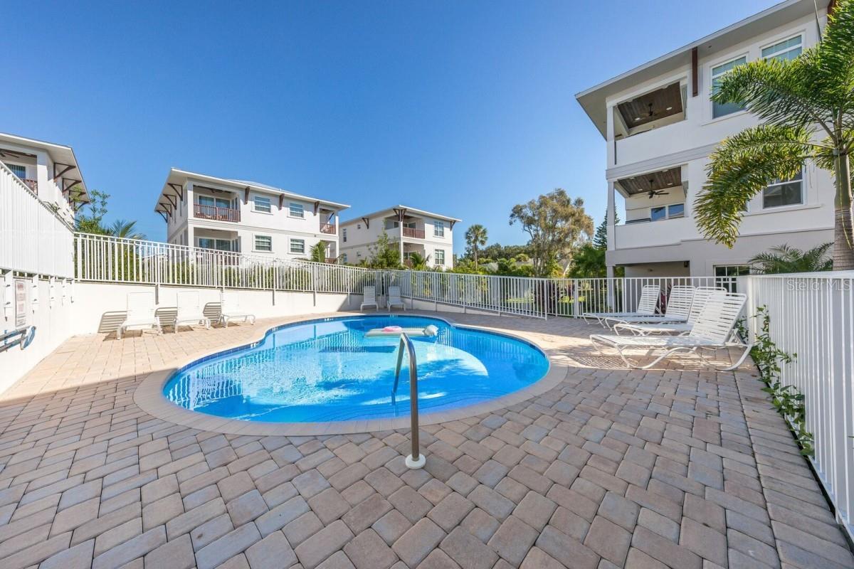 SIESTA/ROCKS - Residential Income